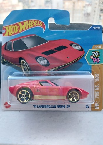 Parlak Kırmızı '71 Lamborghini Miura SV Oyuncak Araba