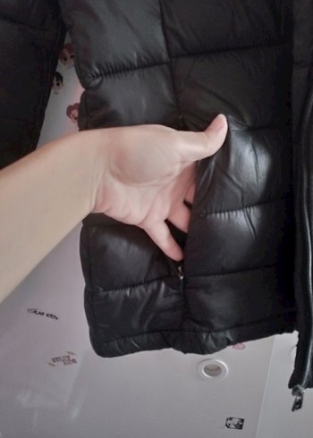 xs Beden Kadın Siyah Kısa Fermuarlı Kışlık Mont