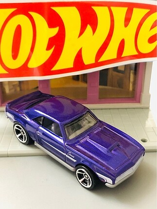 HOT WHEELS 68 COPO CAMARO