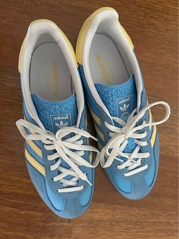 Adidas adidas gazelle