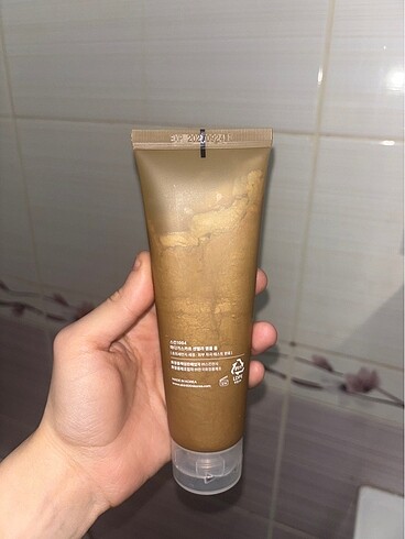  Beden Skin1004 Madagascar Centella Temizleme Köpüğü 125 ml