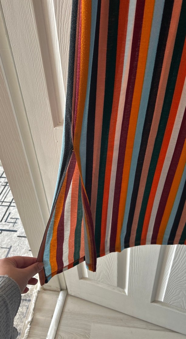 Çizgili Bohem Uzun Kolsuz Triko Elbise - Görsel 2