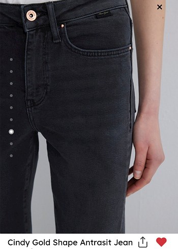 28 Beden siyah Renk Mavi etiketli ciny mom jean