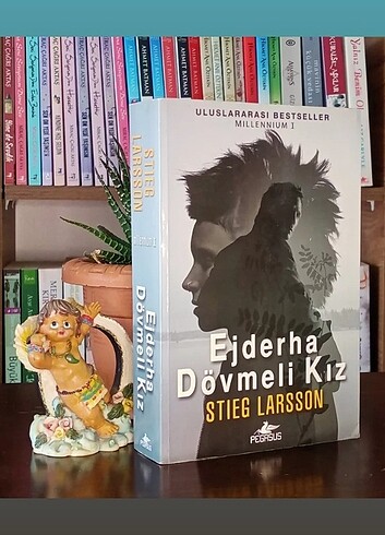  Beden Ejderha dövmeli kız Ateşle oynayan kız