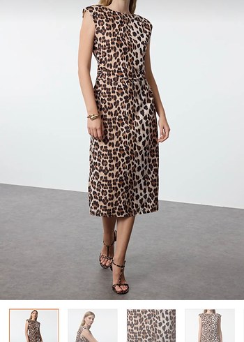 Kahverengi Leopar Desenli Elbise