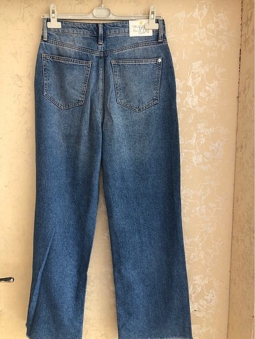 28 Beden mavi Renk Mavi jeans