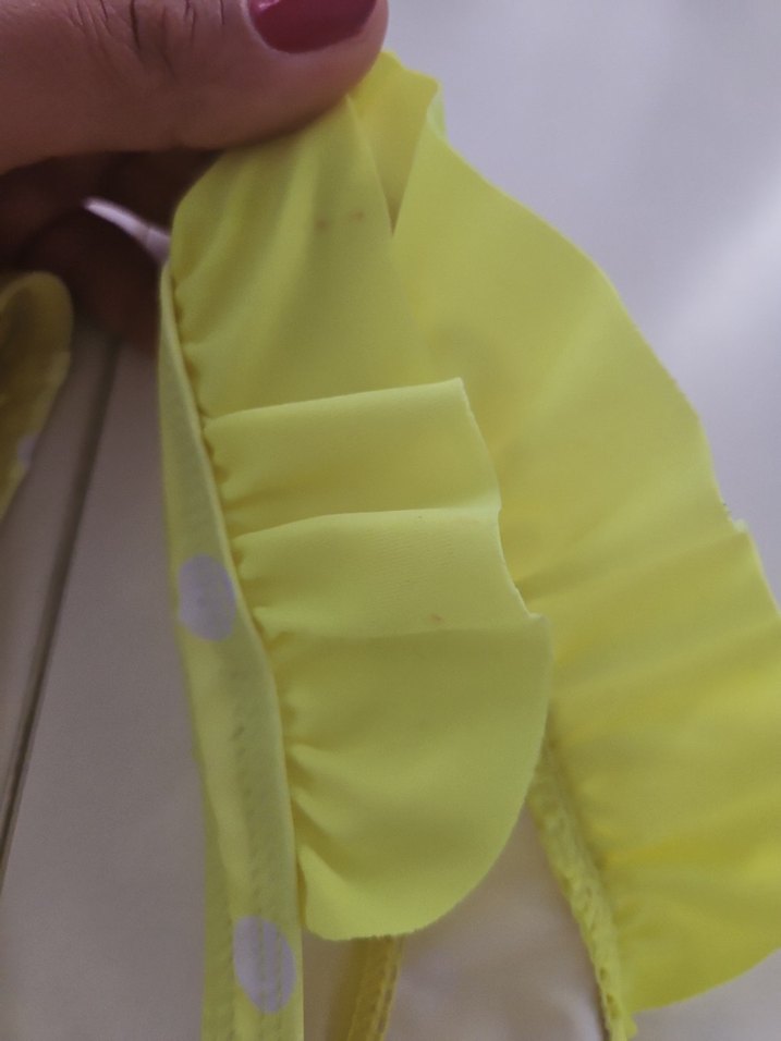 Sarı Puantiyeli Kız Çocuk Mayo - Görsel 3