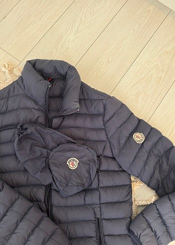 Moncler s