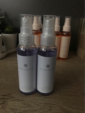Avon perceive vücut spreyleri