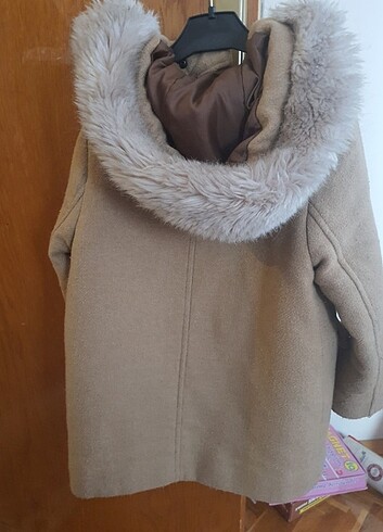 Zara Zara kiz cocuk kaban