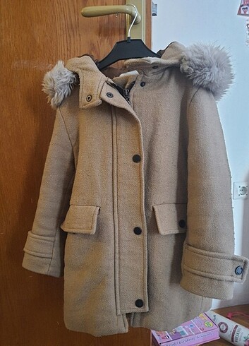 Zara kiz cocuk kaban