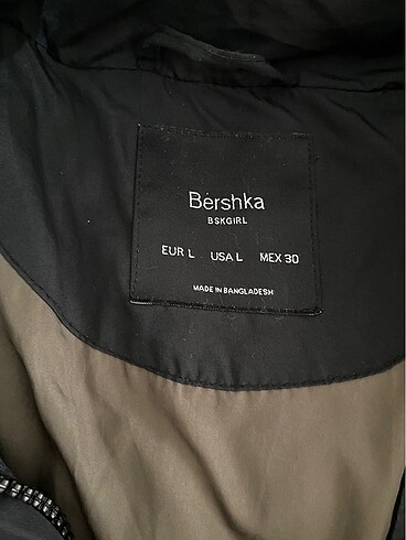 Bershka Şişme Mont