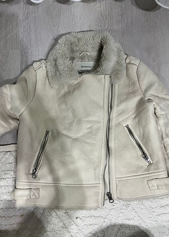 38 Beden Stradivarius yumuşak dokulu, etnik desenli, camel midi mont