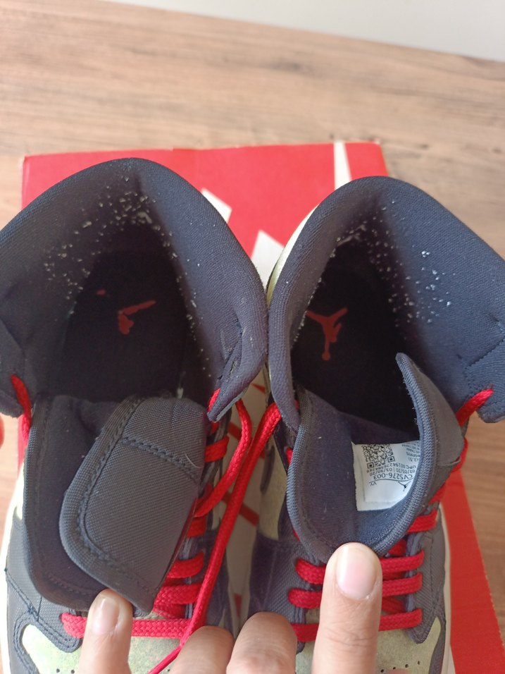 Nike Air Jordan Basketbol Ayakkabısı - Görsel 4