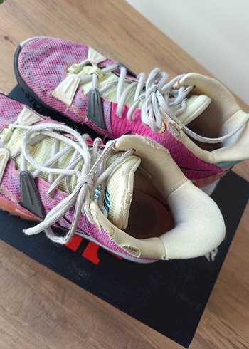 40 Beden pembe Renk Nike kyrie 7 Basketbol Ayakkabısı