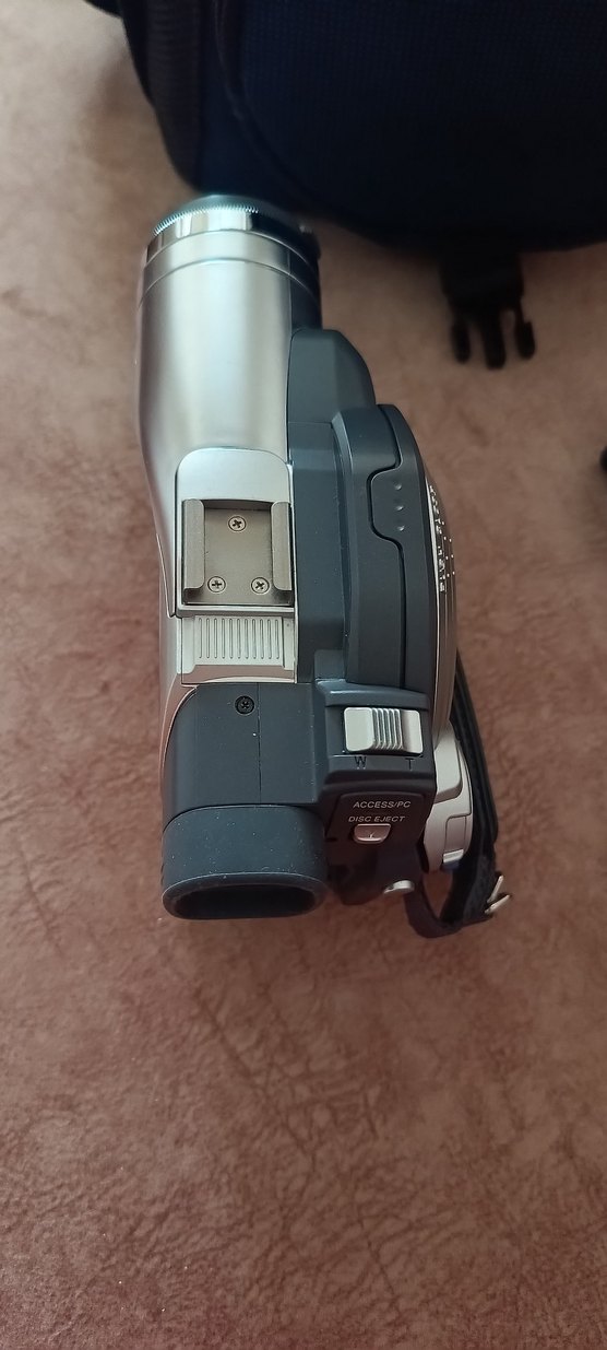 Gri Panasonic Video Kamera - Görsel 2