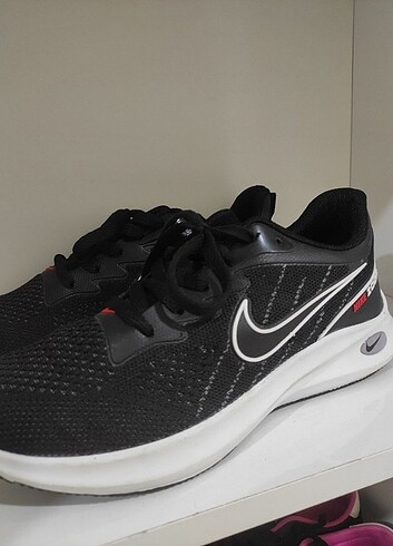 41 Beden Nike erkek Spor ayakkabı