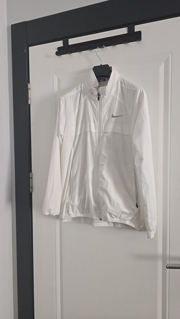 Bayan Beyaz Rahat Kesim Fermuarlı Yağmurluk - Görsel 4