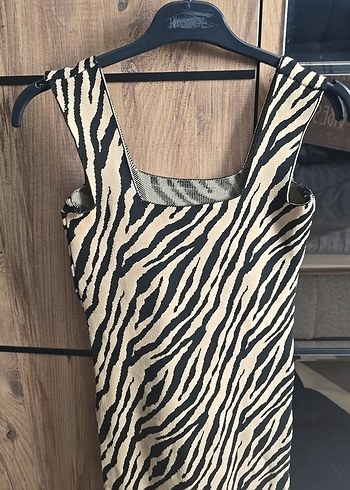 Kahverengi Zebra Desenli Midi Triko Elbise - Görsel 4