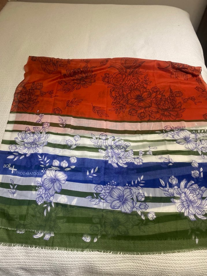 Çiçek Desenli Çok Renkli Bohem Kadın Şal - Görsel 3