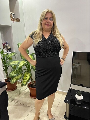 Gece elbisesi