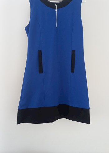 Mavi V Yakalı Kolsuz Kalem Elbise - Görsel 2