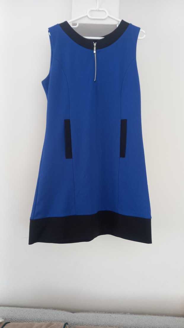 Mavi V Yakalı Kolsuz Kalem Elbise - Görsel 2