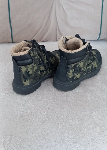 Kamuflaj Desenli Kürklü Çocuk Botu - Görsel 6