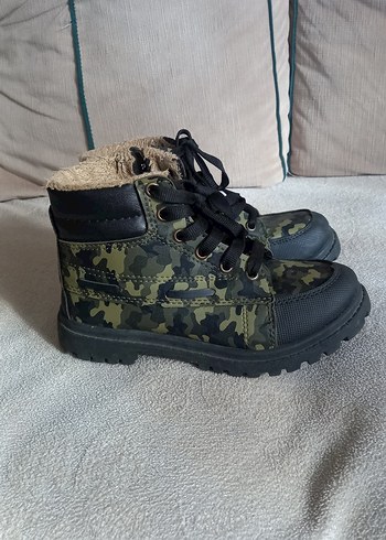 Kamuflaj Desenli Kürklü Çocuk Botu - Görsel 3