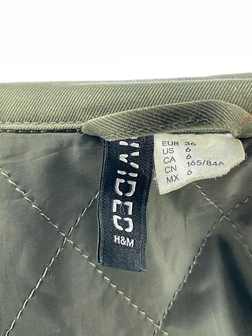 36 Beden haki Renk H&M Mont %70 İndirimli.