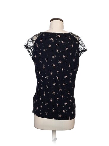 xl Beden LC Waikiki Bluz %70 İndirimli.