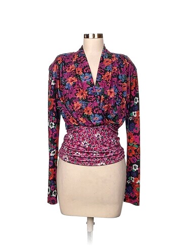 Vintage Love Bluz %70 İndirimli.