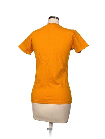 m Beden Vintage Love T-shirt %70 İndirimli.
