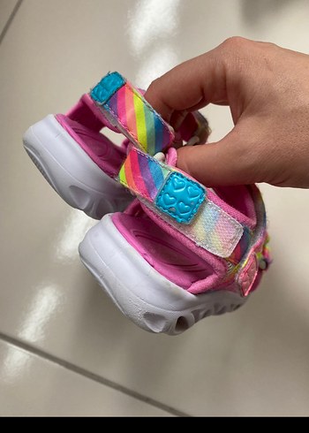 Skechers 24 numara sandalet temiz - Görsel 4