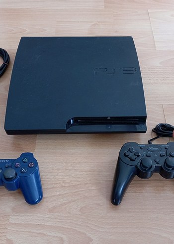 PS3 SLIM,HEN VE MULTIMANLI,2 KOL,15 OYUN,TEMİZ VE SORUNSUZ