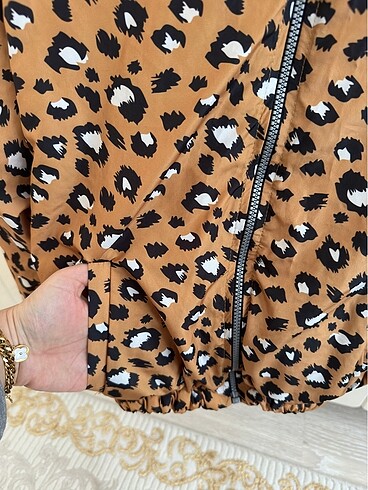 l Beden Leopar mont