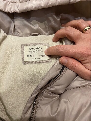 6 Yaş Beden Zara kız çocuk mont