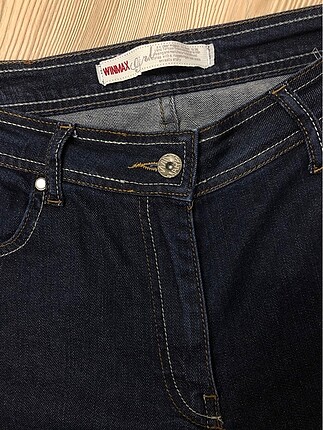 32 Beden lacivert Renk Jean pantolon