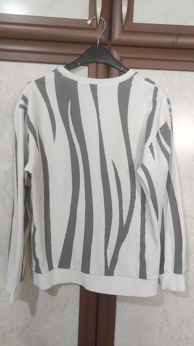 Network Zebra Desenli Kadın  Sweatshirt - Görsel 4