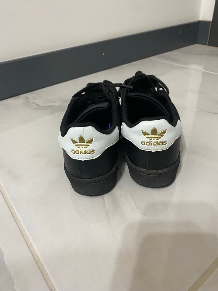 Siyah Beyaz Çizgili Kadın Spor Ayakkabı - Görsel 4