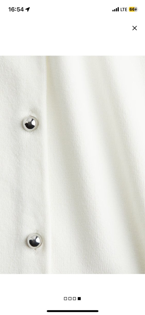 Düğmeli Beyaz Kadın Kolsuz Triko Yelek - Görsel 2