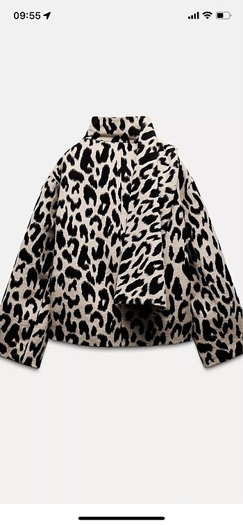 Zara Leopar desenli atkılı kaban