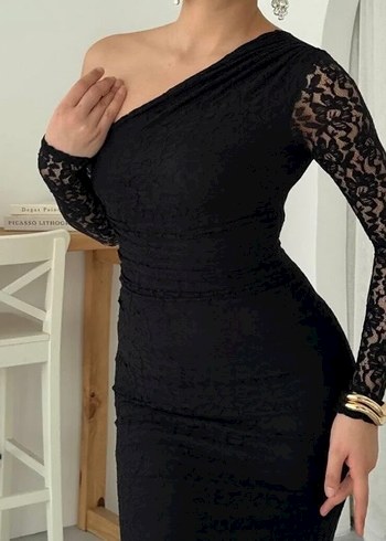 Dantel Detaylı Siyah Tek Omuz Uzun Elbise - Görsel 3