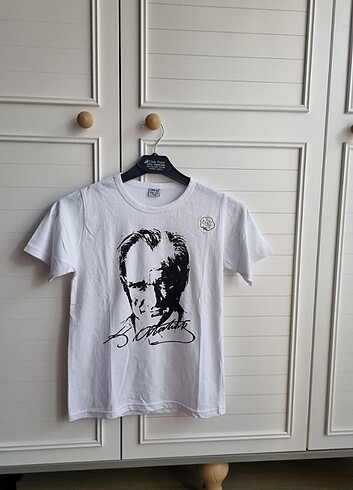 Atatürk baskılı çocuk tişört