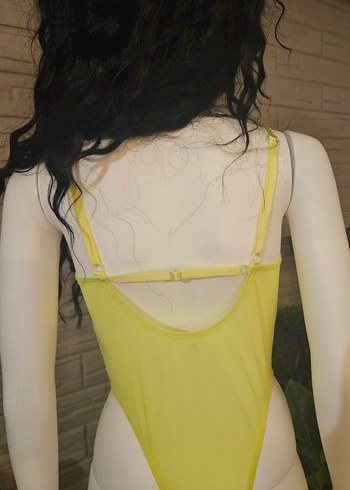 Sarı Dantel Detaylı Body - Görsel 3