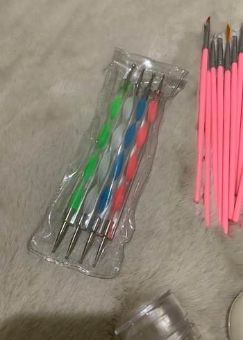 Pembe Tırnak Bakım Seti ve Jel Oje
