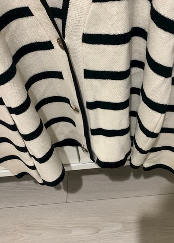 Çizgili Oversize Kadın Hırka - Görsel 2