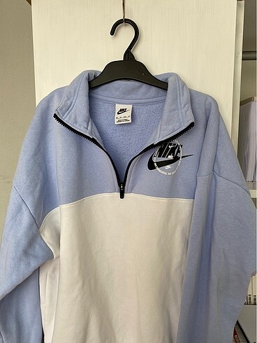 xs Beden Nike sweatshirt