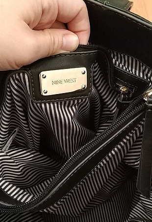 l Beden Nine West siyah çanta
