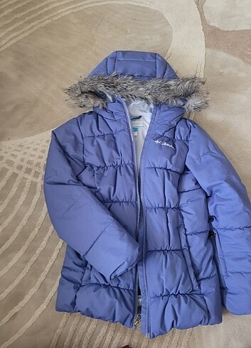 Columbia COLUMBİA çok şık çok temiz 1 sezon kullanılmış mont